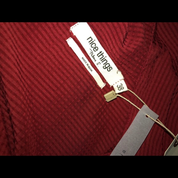 NWT red button down blouse - Picture 7 of 12